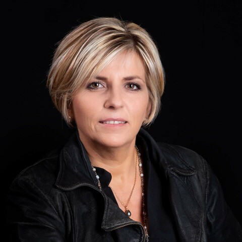 D03f08973f45d88d0c8e8944e5d44809