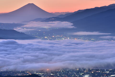 2d6ff9e784a795a59372fd24f69ba0d1