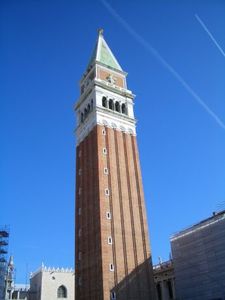 F7e97143dbbcd5ce77d34e7a3e96f744