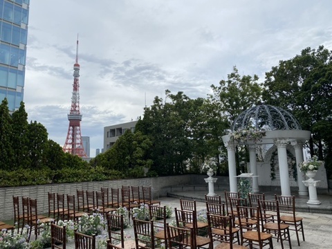 370650bed8c74af8fad35adba9071d69