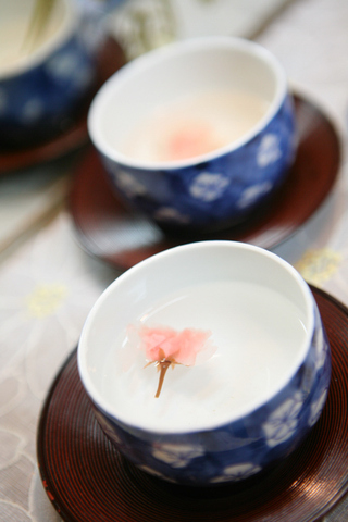 E0fe19928edfba853b878d55fb6962d8