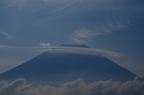 910ece3f8d35c019e8830b8dbc1ff43e