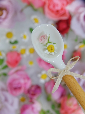 D97aaf4e28947b485cc152c0ac52e512