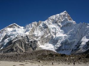 5c851a599a72e91f87fe69eb6149bd92