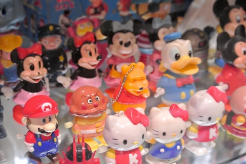 6b2a203cb2b4b0a5022499681e7593f9