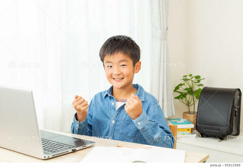 8694834bc419672ef3160076f8fc1cb9